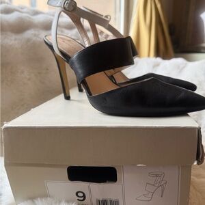 Banana Republic Black and White Heels